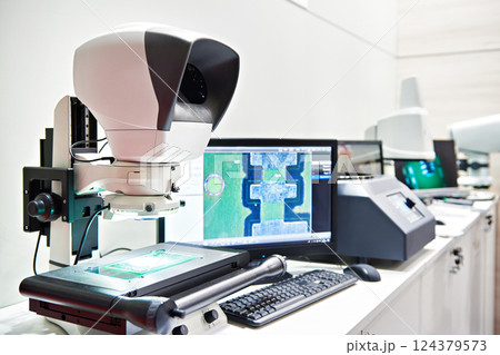 Measuring microscope to control parts in manufacturing 124379573