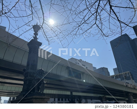 晴天の日本橋 124380181