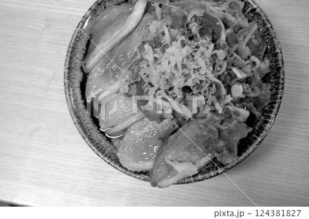 鴨うどん 124381827