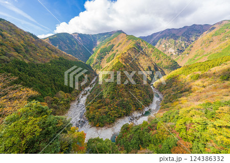 【徳島】ひの字渓谷【秋】 【徳島】ひの字渓谷【秋】 124386332