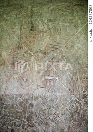 アンコールワット　シェムリアップ　カンボジア 124387868