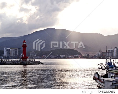 lighthouse on sea lighthouse on sea 124388263