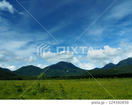 【山の風景】栃木県日光市・戦場ヶ原・日光連山(2019年) 【山の風景】栃木県日光市・戦場ヶ原・日光連山(2019年) 124392650