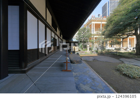 旧岩崎邸庭園の和館と洋館 124396105
