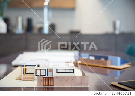 住宅イメージ 背景素材 住宅イメージ 背景素材 124400711