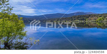 Azud del Acueducto Hiking Route, Sierra de Guadarrama National Park, Spain 124404594