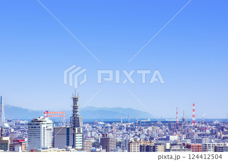 大分市街地と四国の山並み 124412504