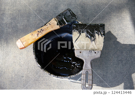 Waterproofing mastic for the roof. Repair and construction 124413446