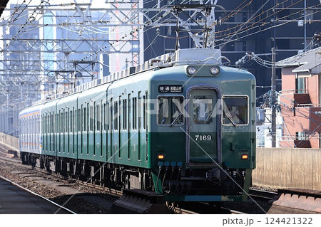 【南海】7100系〜復元塗装〜(南海本線:新今宮〜天下茶屋) 【南海】7100系〜復元塗装〜(南海本線:新今宮〜天下茶屋) 124421322