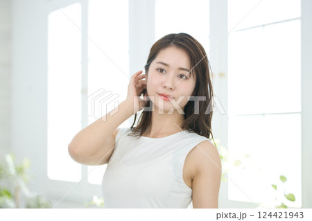 若い女性のビューティ 若い女性のビューティ 124421943