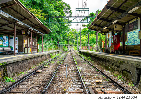 【神奈川県】豊かな自然に囲まれた箱根の宮ノ下駅 124423604