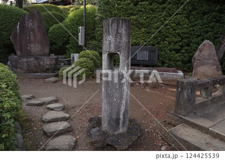 文京区　護国寺 124425539