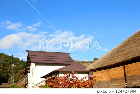 大内宿　宿場町　福島観光　大内宿町並み展示館　大内宿見晴台　江戸時代の宿場町　高倉神社 一之鳥居 124427904