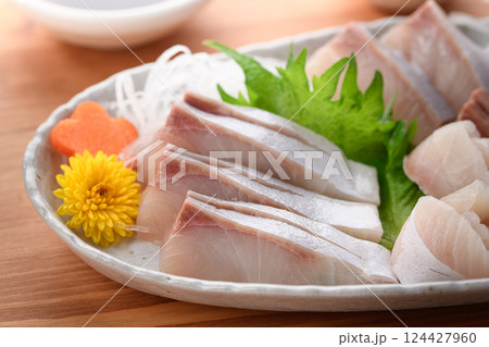 ひらまさ 刺身 124427960