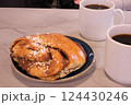 北欧のシナモンロール 124430246