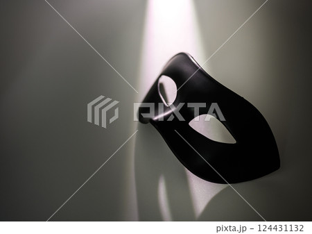 黒い仮面 124431132
