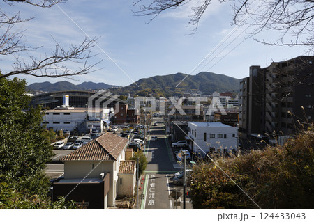 城山小学校平和祈念館（旧城山国民学校校舎） 124433043