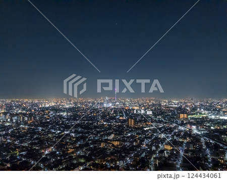 空撮「東京都」ドローンで江戸川上空から東京夜景を撮影 空撮「東京都」ドローンで江戸川上空から東京夜景を撮影 124434061