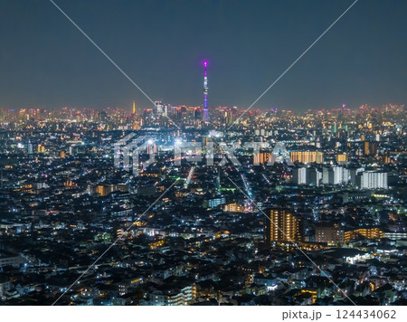 空撮「東京都」ドローンで江戸川上空から東京夜景を撮影 空撮「東京都」ドローンで江戸川上空から東京夜景を撮影 124434062