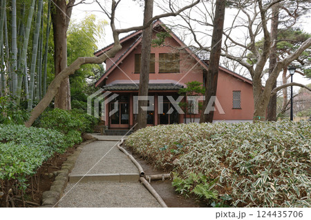 大田黒公園記念館（旧大田黒家住宅洋館） 124435706