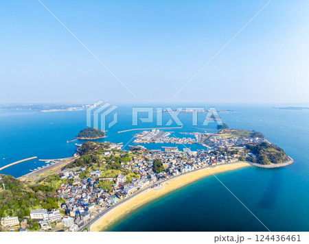 篠島(愛知県)※右前方:佐久島、中央:日間賀島、左前方:羽豆岬 篠島(愛知県)※右前方:佐久島、中央:日間賀島、左前方:羽豆岬 124436461