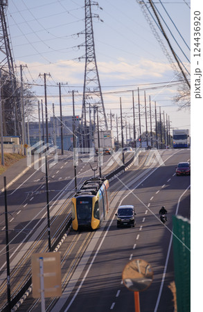 人気の宇都宮ライトラインの姿 124436920