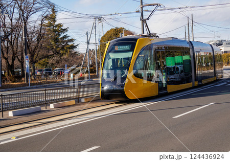 人気の宇都宮ライトラインの姿 124436924