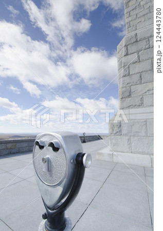 Coin-operated binoculars near High Point Monument 124443780