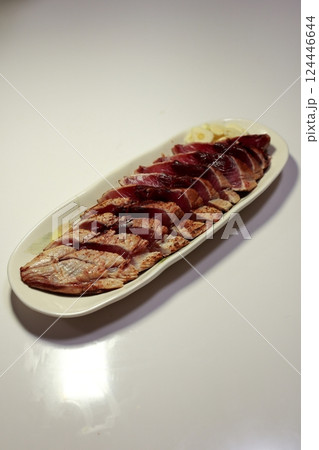 カツオ カツオ 124446644