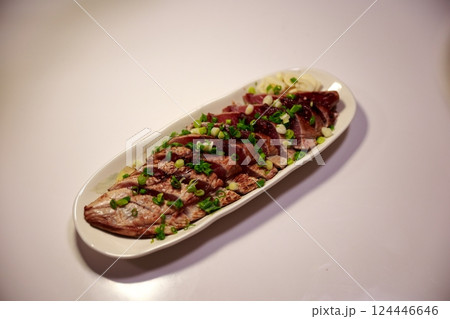 カツオ カツオ 124446646