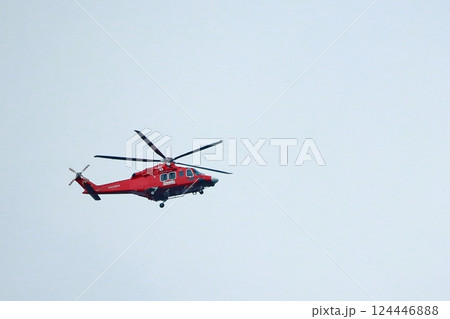 消防ヘリ　レスキュー 124446888