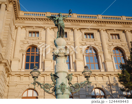 Artistic Statues in Viennas Urban Landscape 124449443