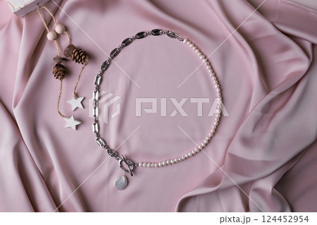 Female Jewelry. Vintage bijouterie jewelry handmade. Flat lay, top view copy space and empty space for text Female Jewelry. Vintage bijouterie jewelry handmade. Flat lay, top view copy space and empty space for text 124452954