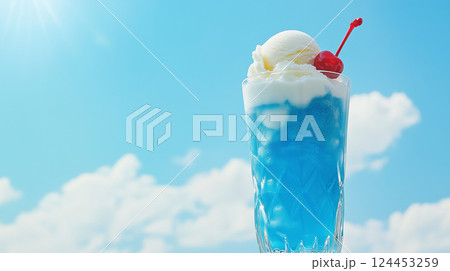 夏の冷たいクリームソーダ 夏の冷たいクリームソーダ 124453259
