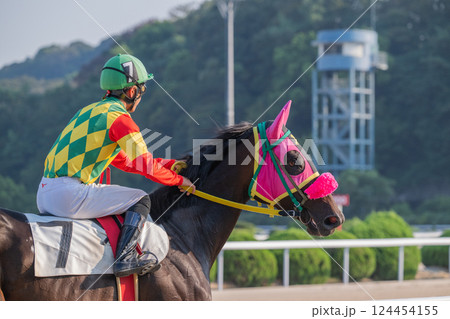 競馬の風景 競馬の風景 124454155