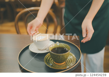 coffee shop coffee shop 124454239