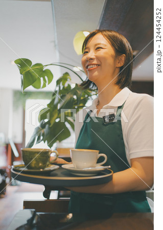 coffee shop 124454252