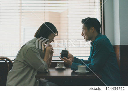 coffee shop coffee shop 124454262
