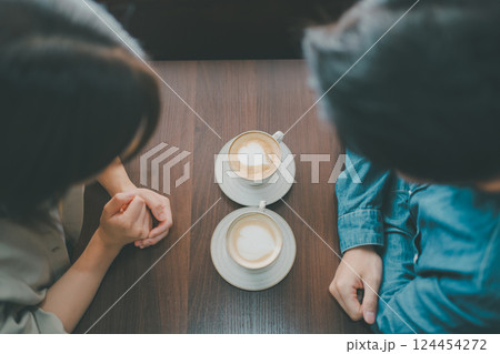 coffee shop coffee shop 124454272