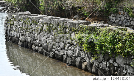 大村藩 お船蔵跡（長崎県大村市：玖島城の船蔵） 124458104