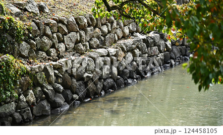 大村藩 お船蔵跡（長崎県大村市：玖島城の船蔵） 124458105