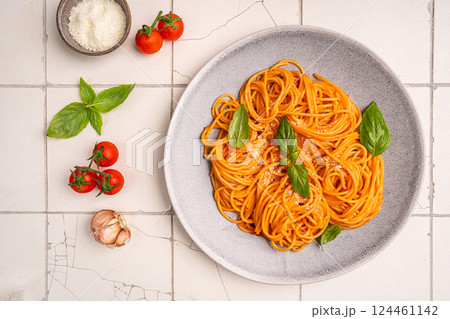 Traditional italian pasta Spaghetti with tomato sauce Traditional italian pasta Spaghetti with tomato sauce 124461142