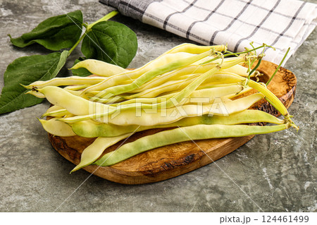 Raw green bean strings heap Raw green bean strings heap 124461499