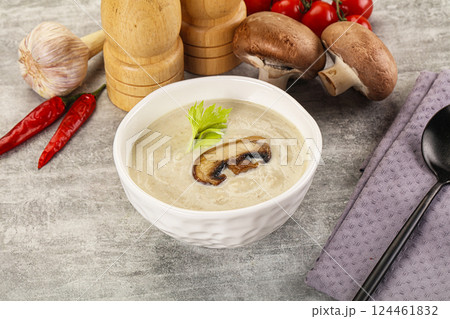 Delicous mushroom champignon cream soup Delicous mushroom champignon cream soup 124461832