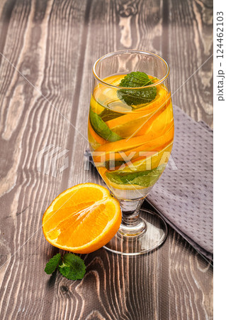Fresh homemade orange lemonade with mint 124462103