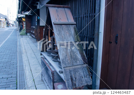 北国街道沿いの古い町屋が並ぶ地区 124463487