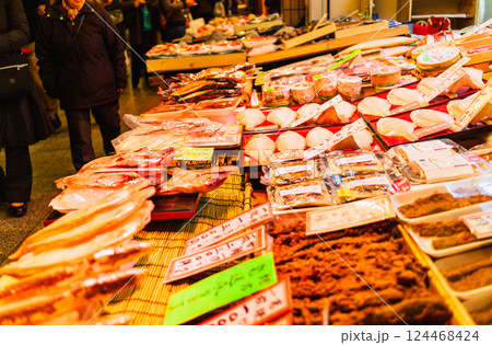 干物・魚・和食イメージ　錦市場 124468424