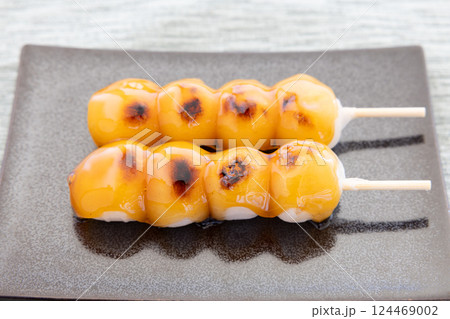 みたらし団子 124469002