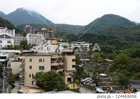 伊香保温泉の町並み 124469898