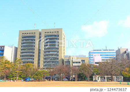 香川県高松市、高松市役所の風景 124473637